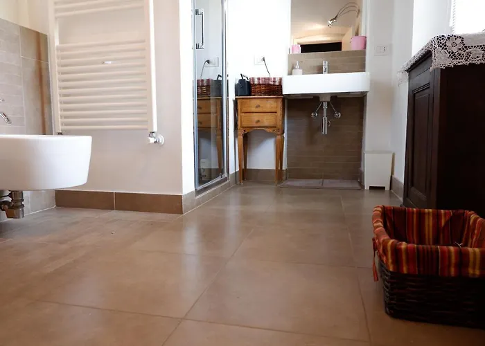 Del Cinquecento Oda ve Kahvaltı Castrocaro Terme